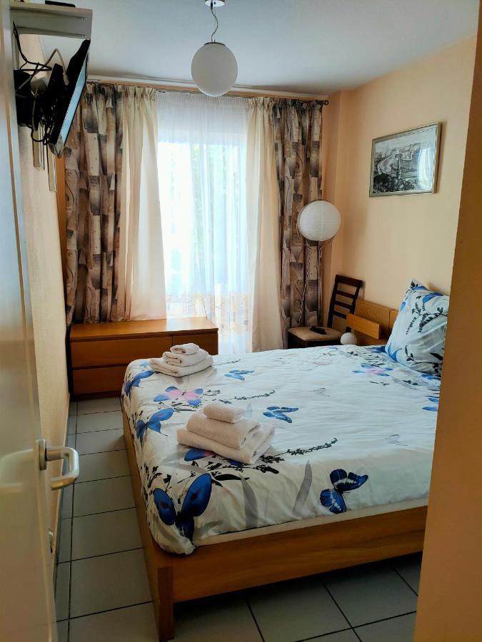 Piso En La Primera Linea Del Mar Con 2 Dormitorios Benidorm Esterno foto