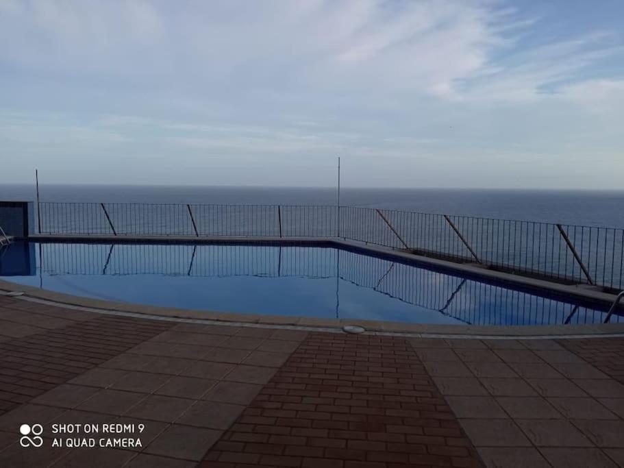Piso En La Primera Linea Del Mar Con 2 Dormitorios Benidorm Esterno foto
