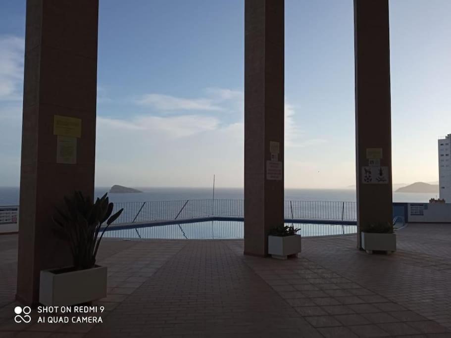 Piso En La Primera Linea Del Mar Con 2 Dormitorios Benidorm Esterno foto